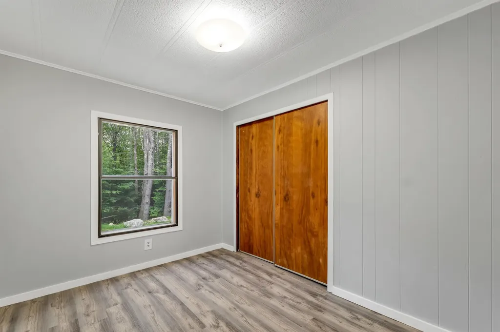 90 Jesus Valley Road Alton NH 03809