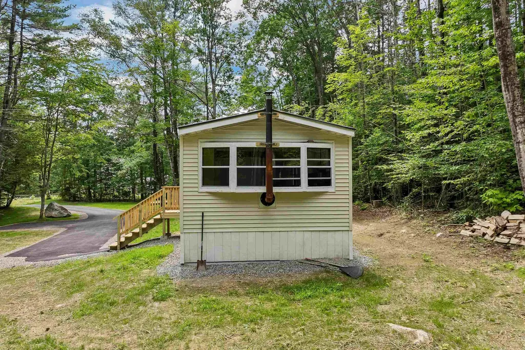 90 Jesus Valley Road Alton NH 03809