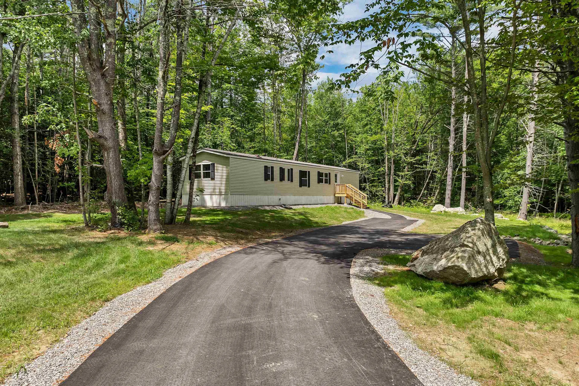 90 Jesus Valley Road Alton NH 03809