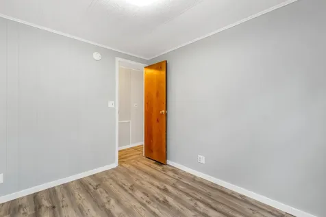 90 Jesus Valley Road Alton NH 03809