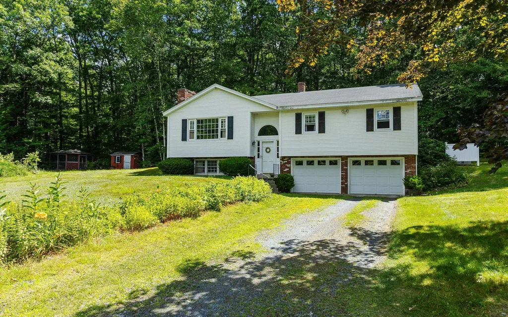 1104 Acworth Road Charlestown NH 03603