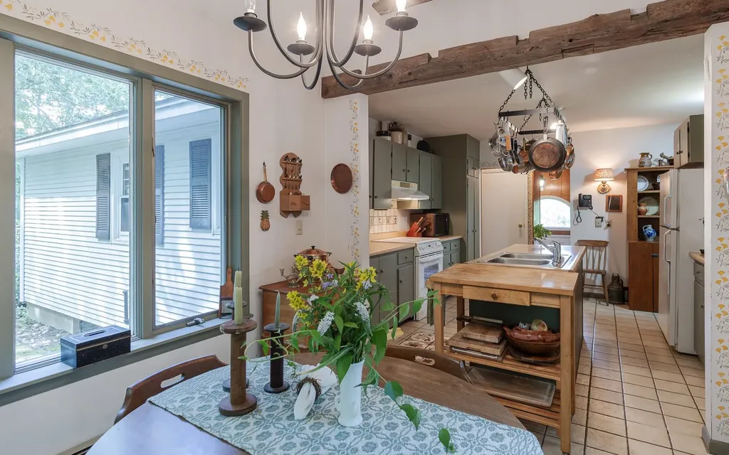 1104 Acworth Road Charlestown NH 03603