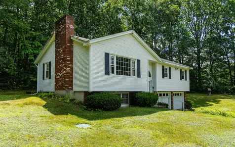 1104 Acworth Road Charlestown NH 03603