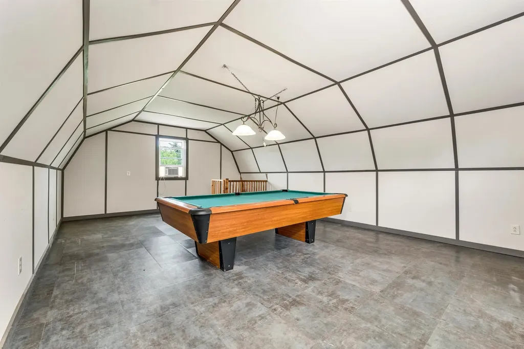 225 Simon Hill Road Effingham NH 03882