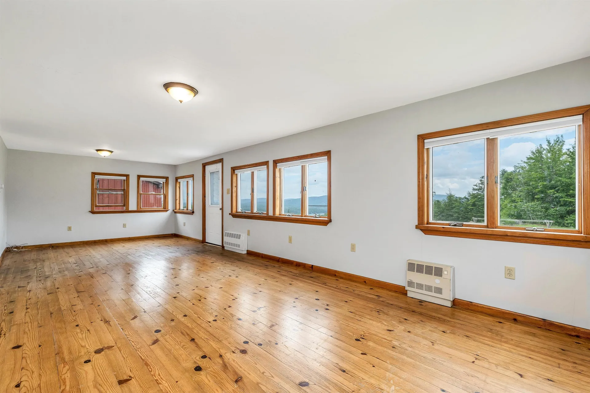 225 Simon Hill Road Effingham NH 03882