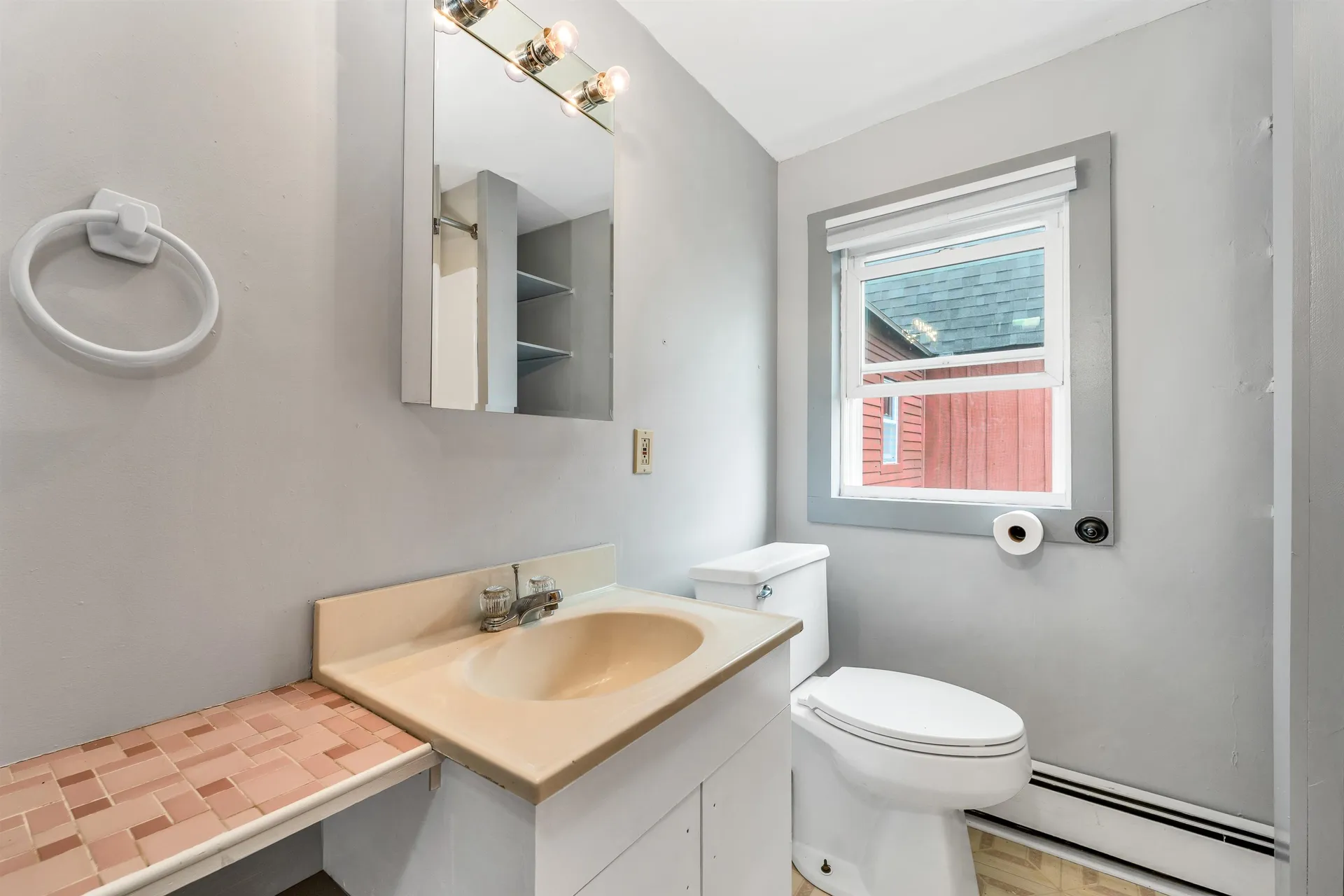 225 Simon Hill Road Effingham NH 03882