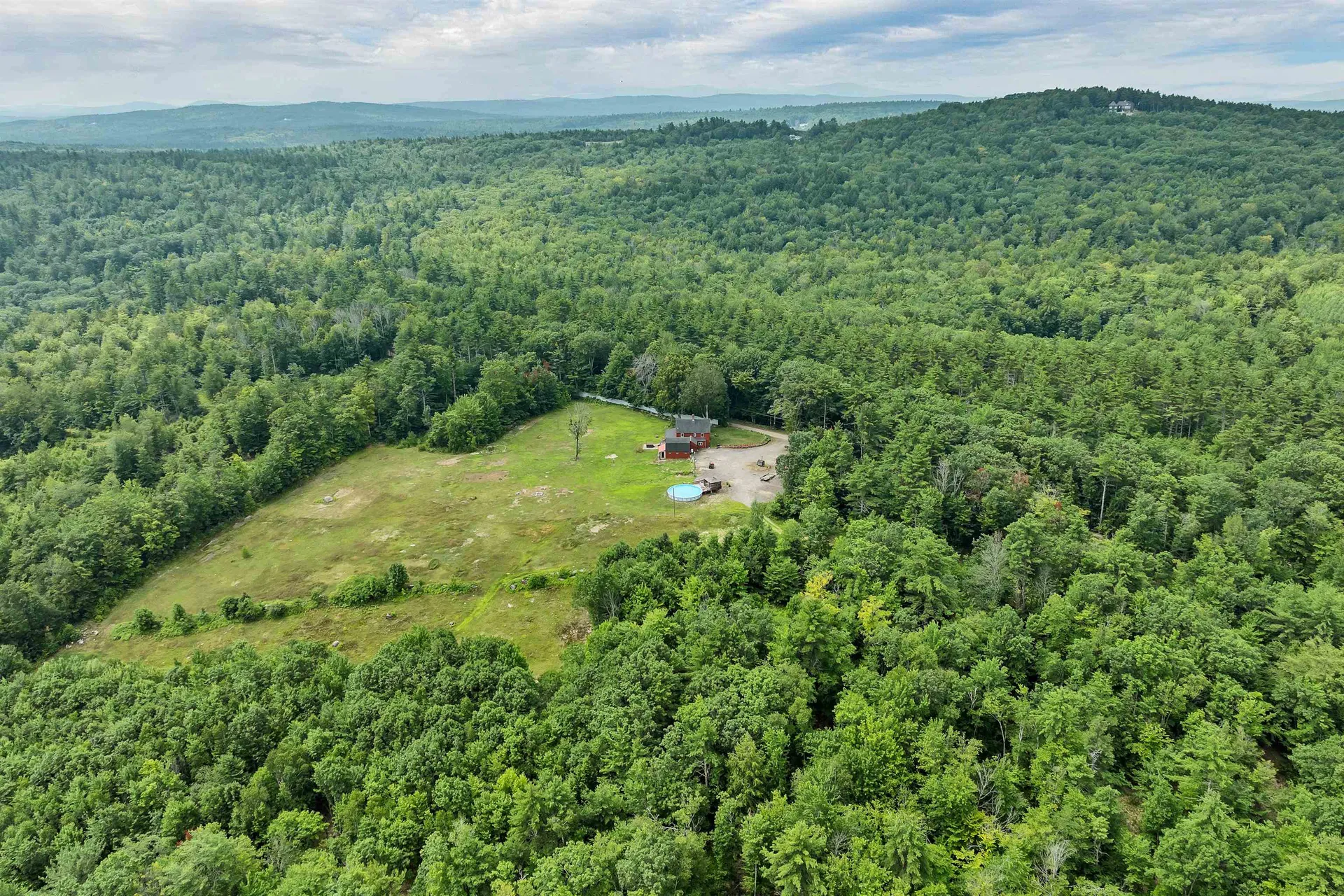 225 Simon Hill Road Effingham NH 03882