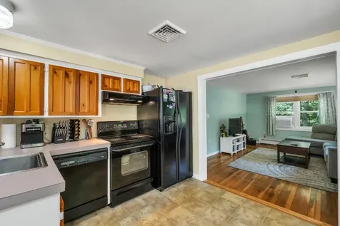 14 Sargent Street Allenstown NH 03275