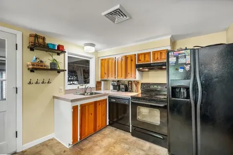 14 Sargent Street Allenstown NH 03275