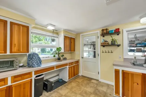 14 Sargent Street Allenstown NH 03275