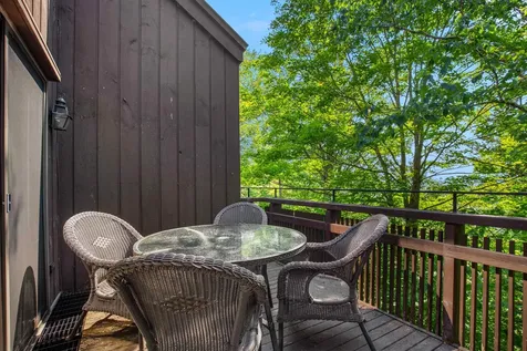 1226 East Ash Road Plymouth VT 05056