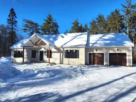 38 Christopher Street Fryeburg ME 04037