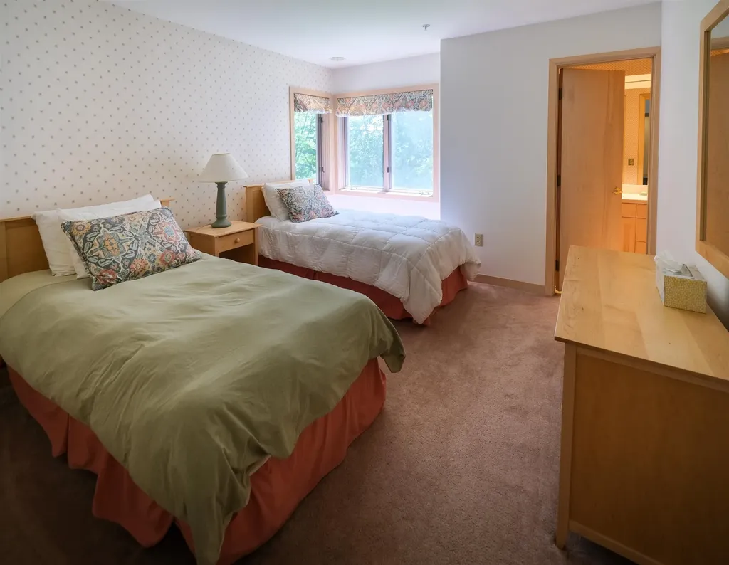 117 Ledgewood Road Ludlow VT 05149