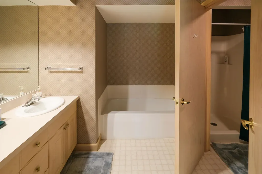 117 Ledgewood Road Ludlow VT 05149