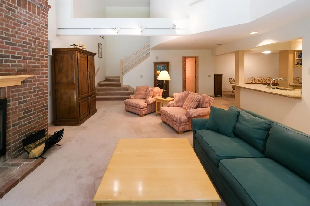 117 Ledgewood Road Ludlow VT 05149