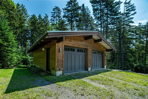 28 Cheney Brook Road Dover VT 05356