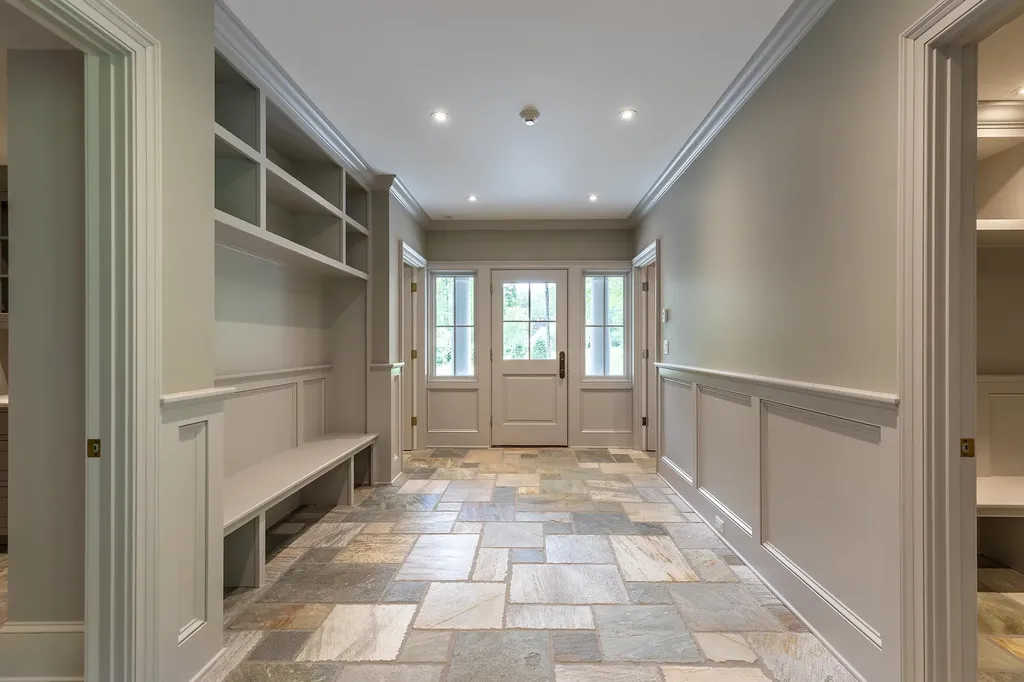 551 West Fields Road Manchester VT 05254