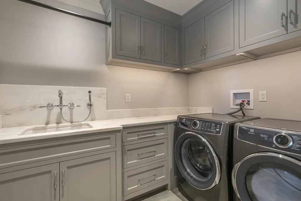 551 West Fields Road Manchester VT 05254