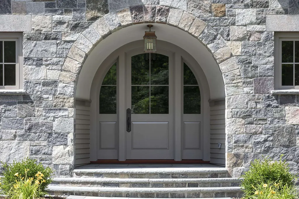 551 West Fields Road Manchester VT 05254