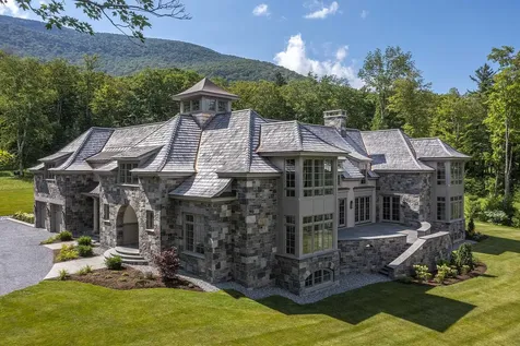 551 West Fields Road Manchester VT 05254