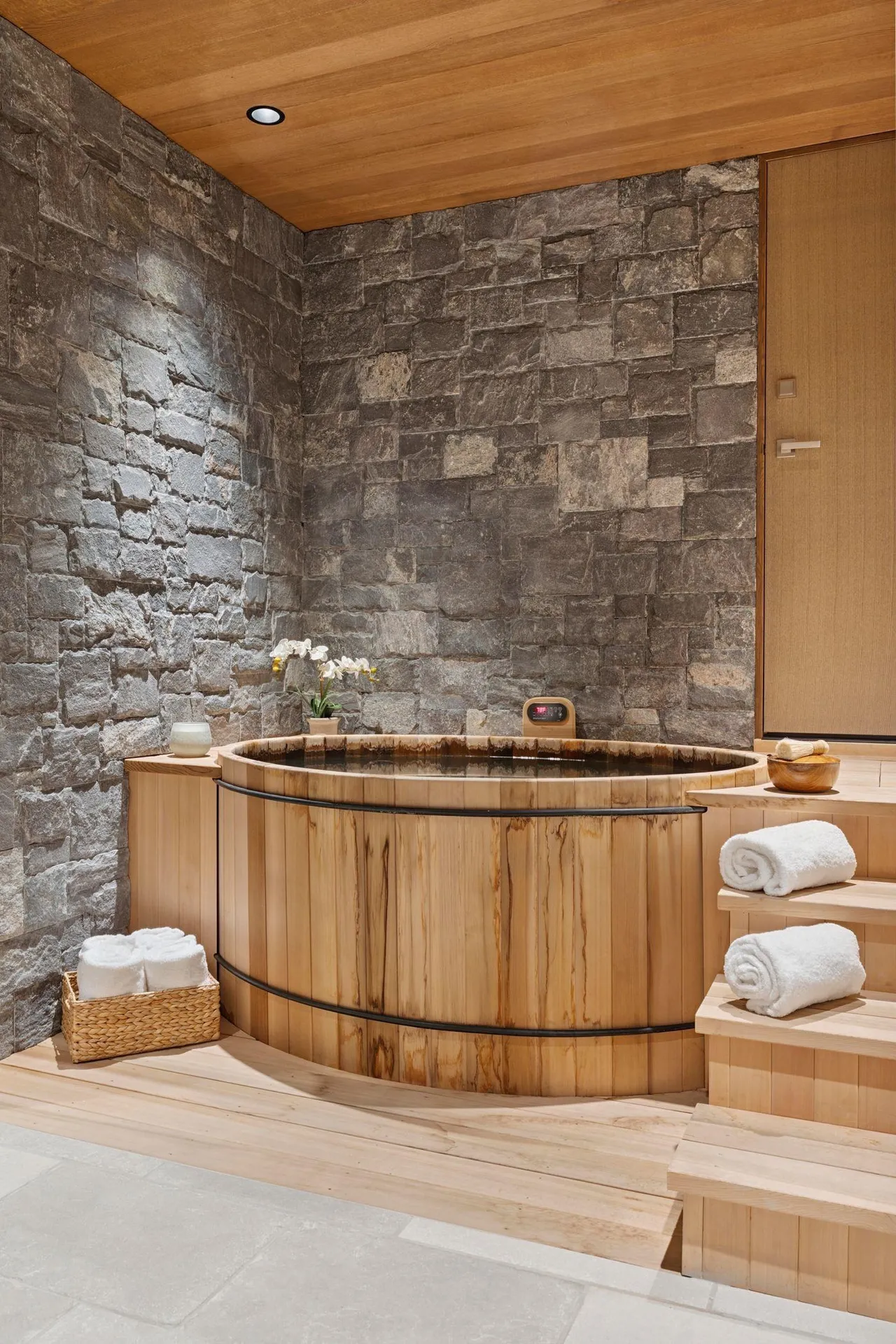 101 Switchback Lane Stowe VT 05672