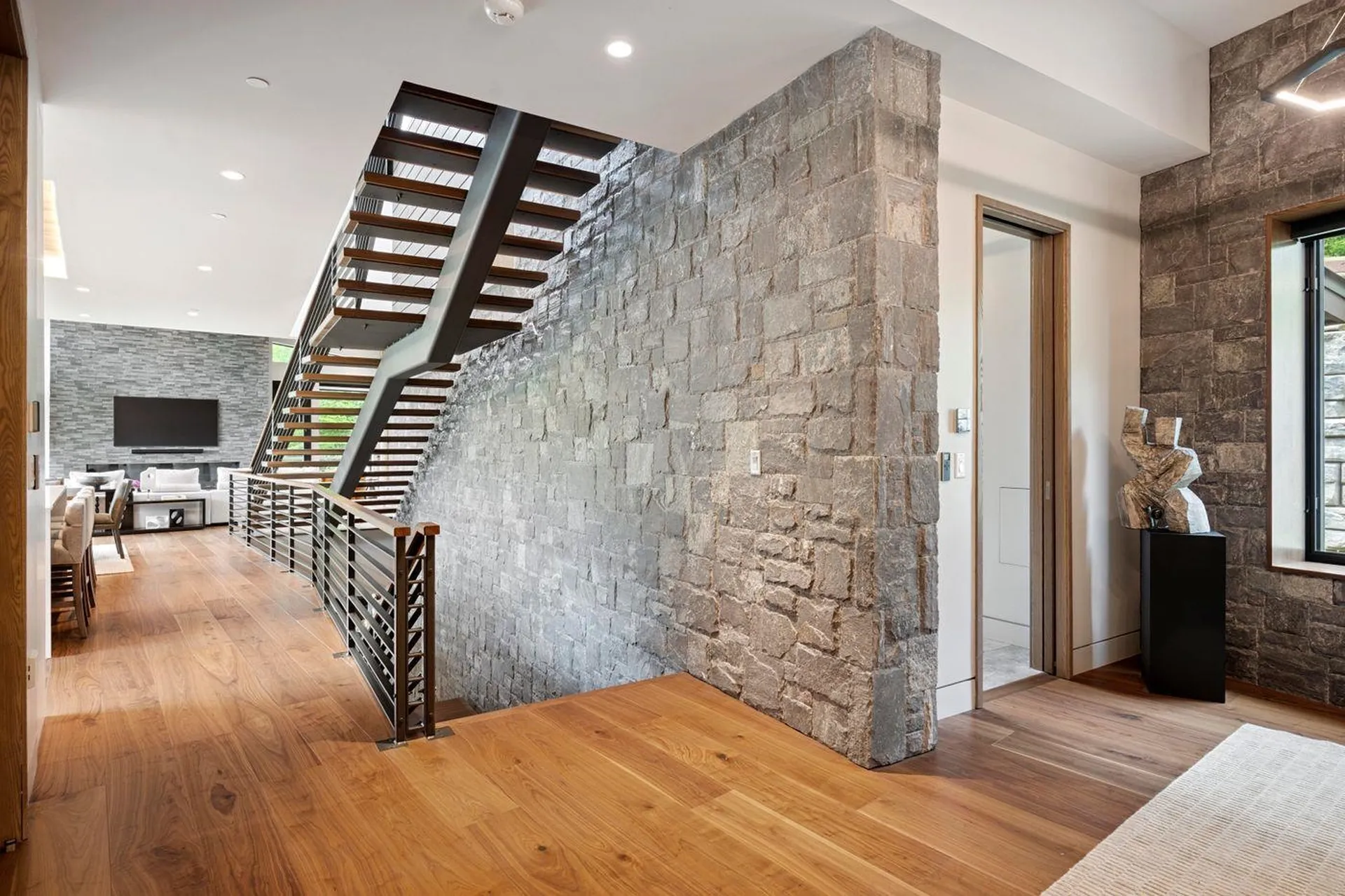 101 Switchback Lane Stowe VT 05672