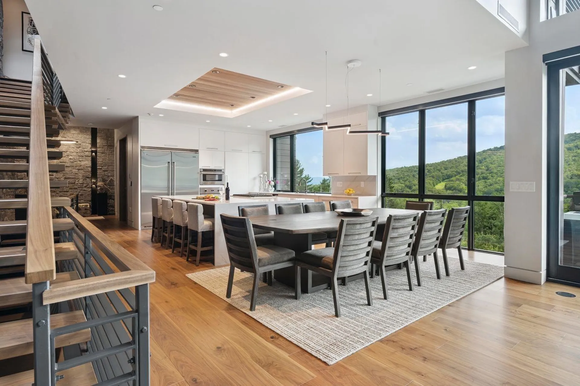 101 Switchback Lane Stowe VT 05672