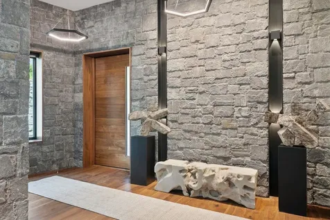 101 Switchback Lane Stowe VT 05672