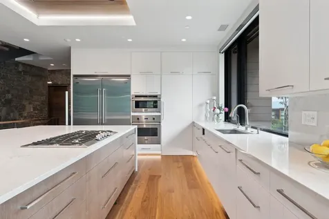 101 Switchback Lane Stowe VT 05672