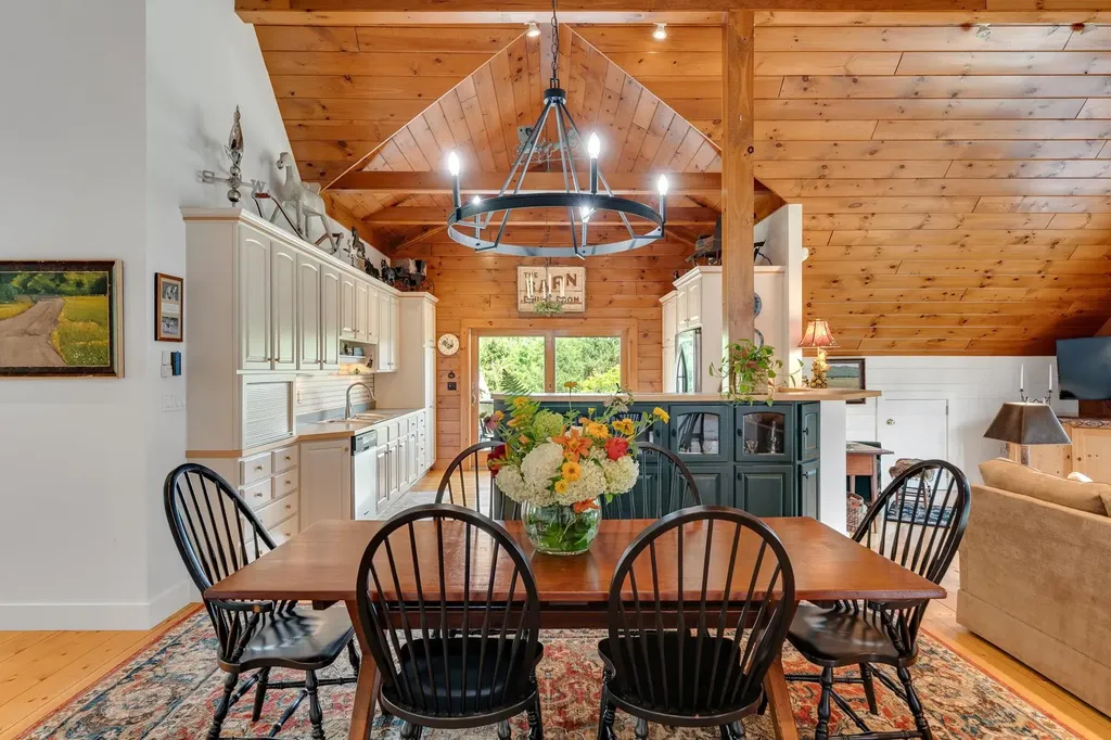 699 Spear Cemetery Road Reading VT 05062