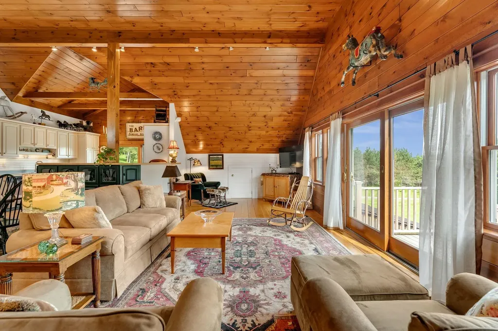 699 Spear Cemetery Road Reading VT 05062