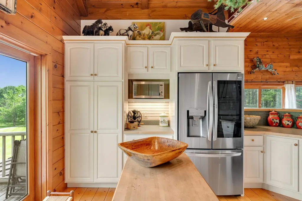 699 Spear Cemetery Road Reading VT 05062