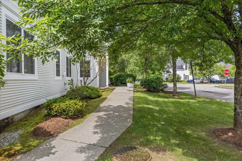 44 Park Place Stowe VT 05672