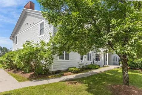 44 Park Place Stowe VT 05672