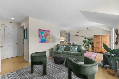 44 Park Place Stowe VT 05672