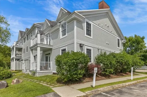 44 Park Place Stowe VT 05672