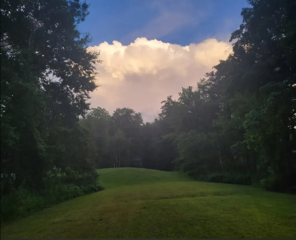 16 Knights Hill Road New London NH 03257