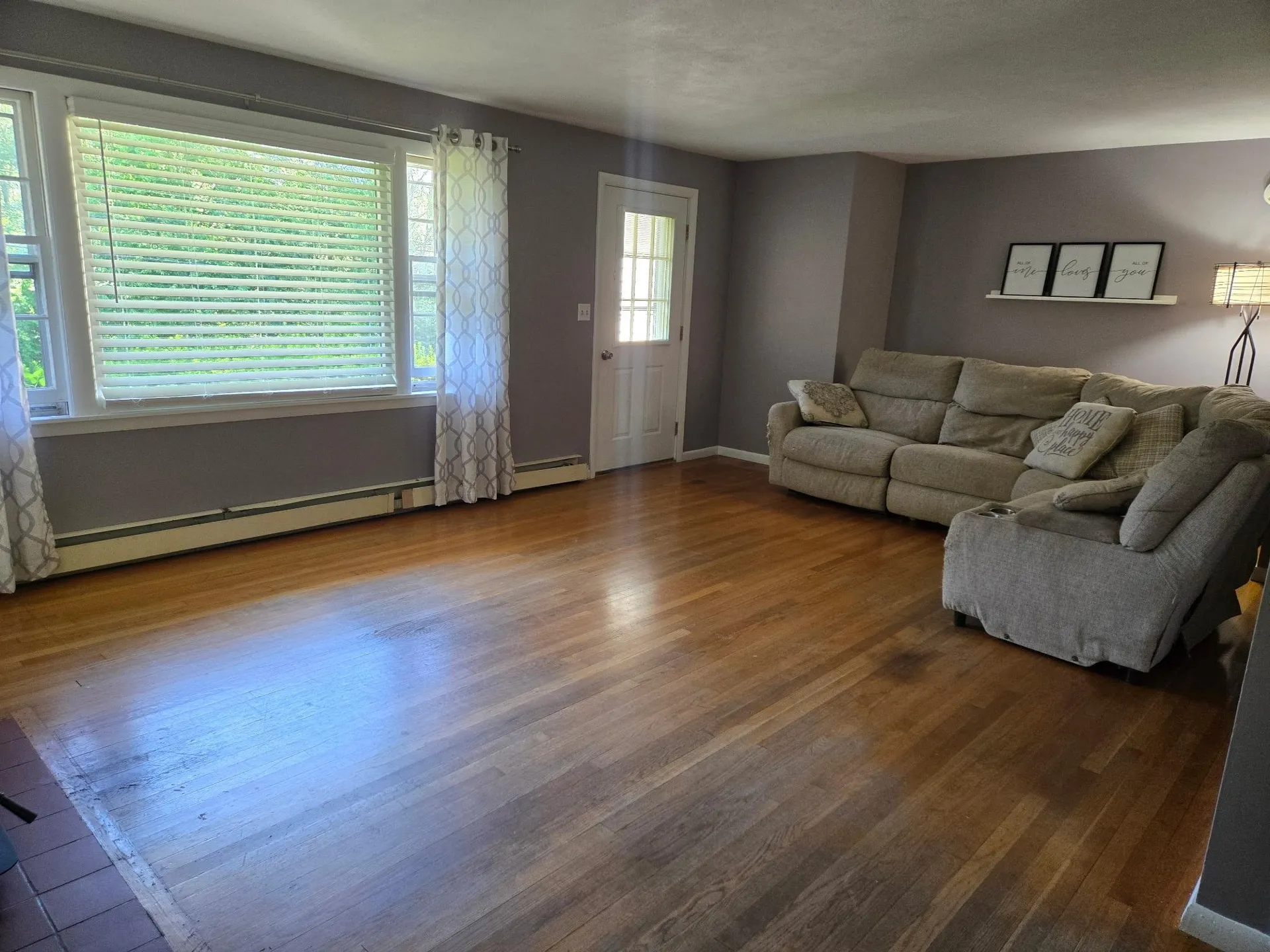 16 Knights Hill Road New London NH 03257