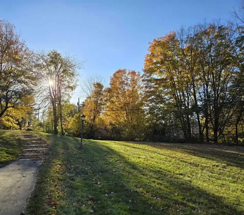 16 Knights Hill Road New London NH 03257