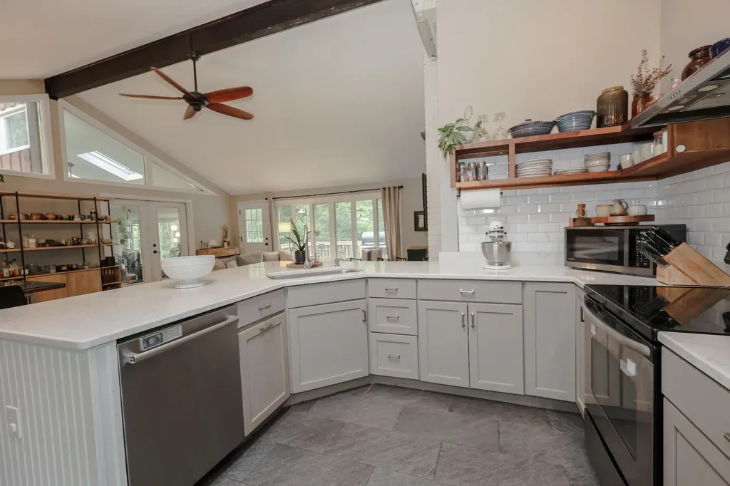 9 Ambler Way Durham NH 03824