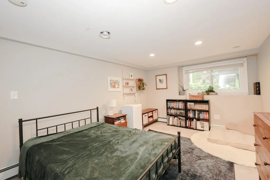 9 Ambler Way Durham NH 03824