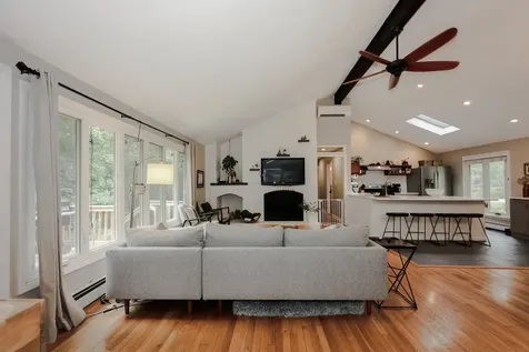 9 Ambler Way Durham NH 03824