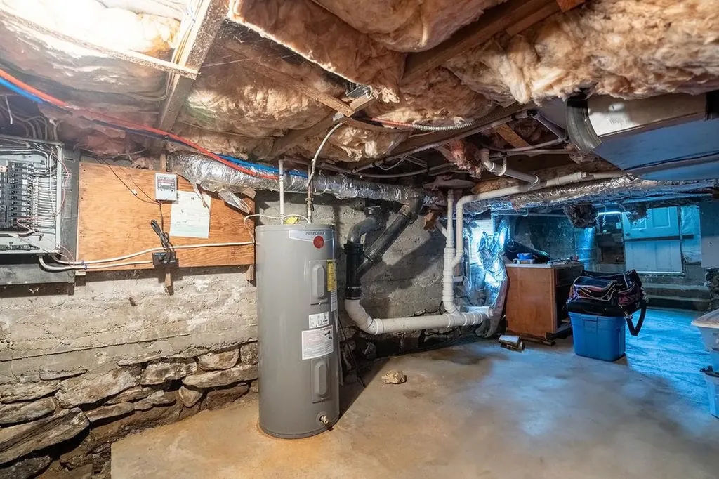 38 Strafford Road Rochester NH 03867