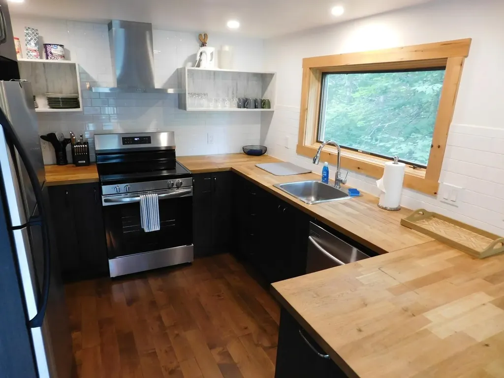 92 Evergreen Lane Westfield VT 05874