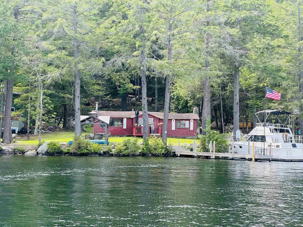 23 Cow Island Tuftonboro NH 03816