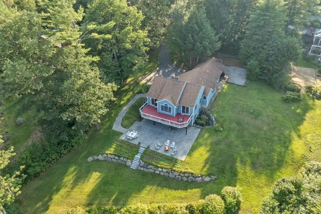 78 Swain Road Meredith NH 03253