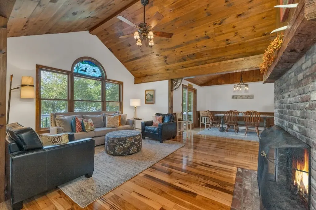 78 Swain Road Meredith NH 03253