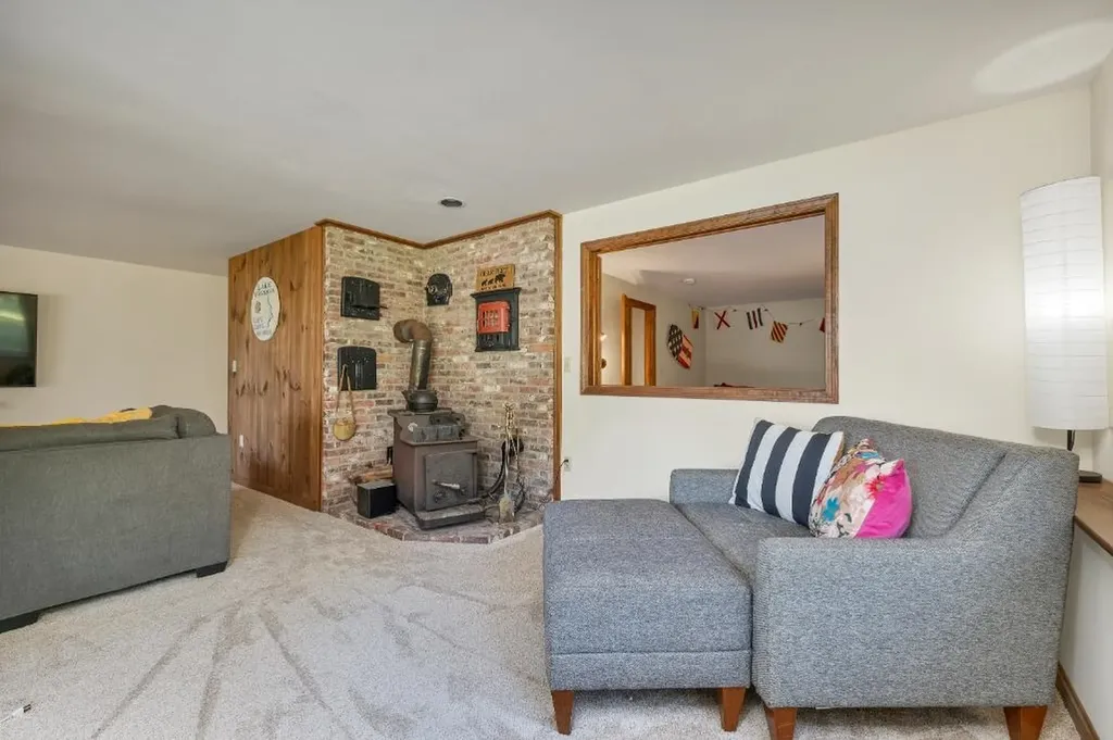 78 Swain Road Meredith NH 03253