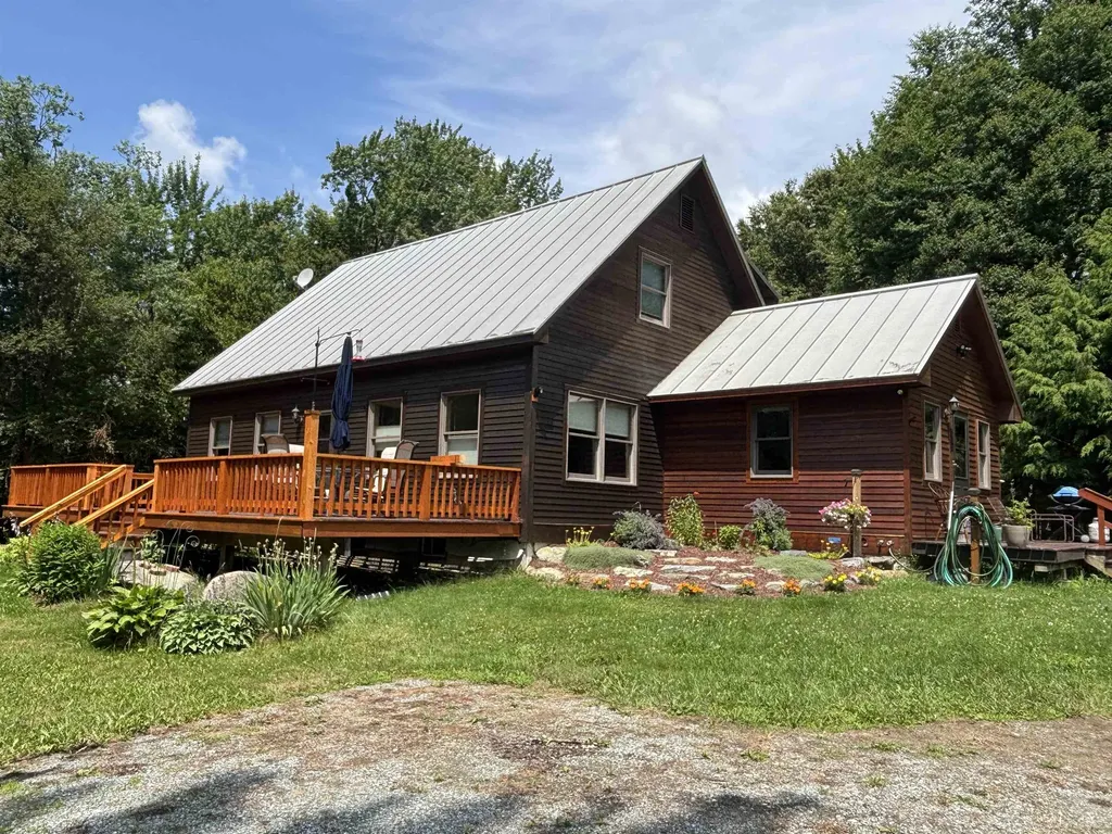 821 Paquette Road Craftsbury VT 05826