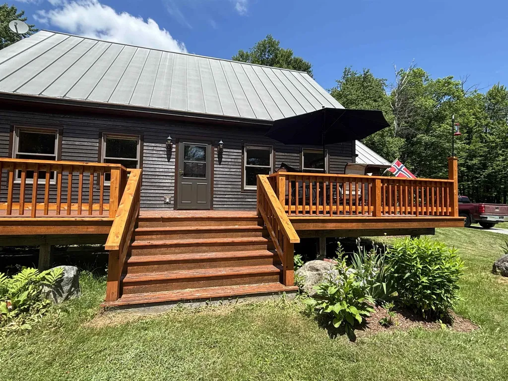 821 Paquette Road Craftsbury VT 05826